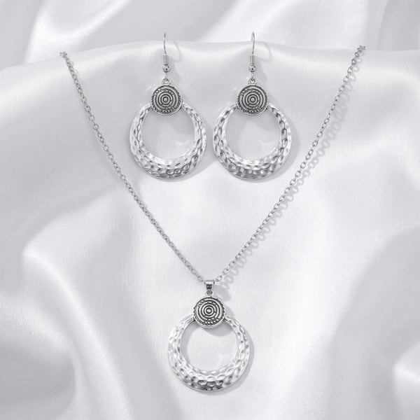 Classic Pendant Treasures