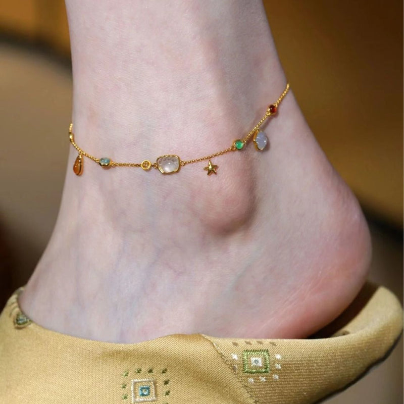 Elegant Chain Moments